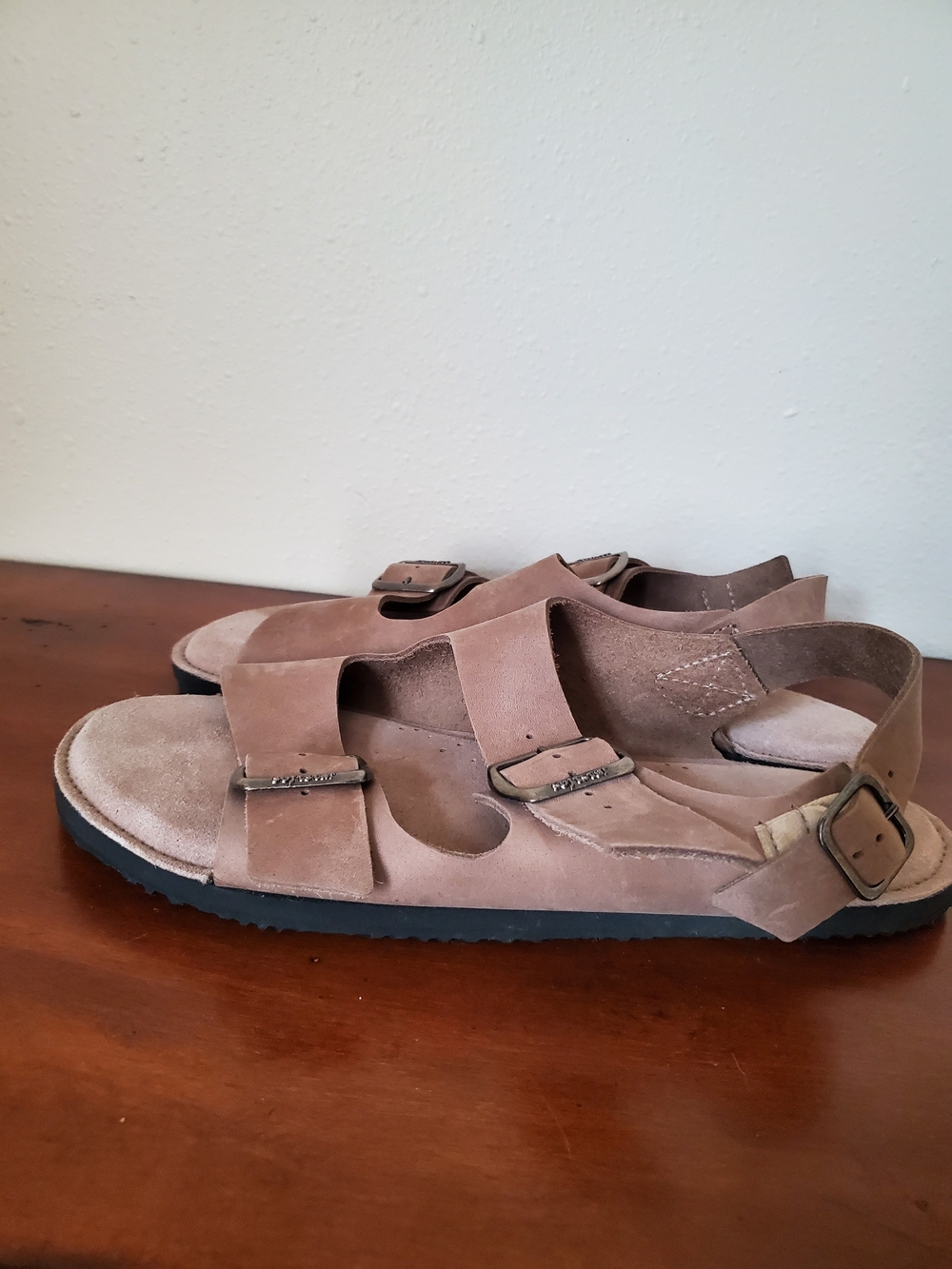 Women's Softstar Minimalist Sandals - Picture 4 of 5